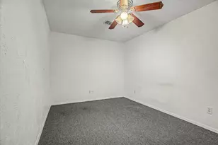 120 Fern Ln, Highlands, TX 77562 - Photo 42