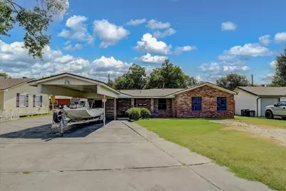 120 Fern Lane, Highlands, TX 77562 - Photo 2