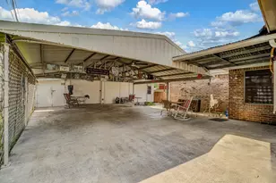 120 Fern Ln, Highlands, TX 77562 - Photo 32