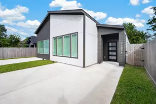 9309 Caddo Rd, Houston, TX 77078 - Photo 2