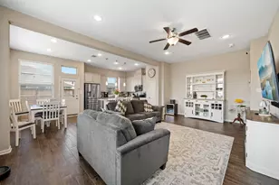 25330 Fallen Acorn Ct, Porter, TX 77365 - Photo 2