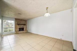 6407 S Briar Bayou Dr, Houston, TX 77072 - Photo 4