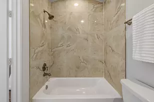 1244 W 23rd St, Houston, TX 77008 - Photo 8