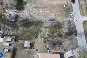 8538 Homewood Ln, Houston, TX 77028 - Photo 6