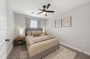 1109 Robbie St, Houston, TX 77009 - Photo 16