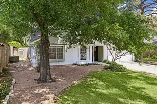 9214 N Grandview Park Dr, Spring, TX 77379 - Photo 2