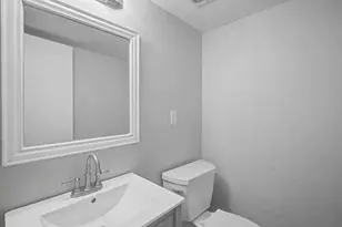 413 W Semands Ave, Conroe, TX 77301 - Photo 6