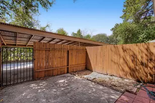 413 W Semands Ave, Conroe, TX 77301 - Photo 14