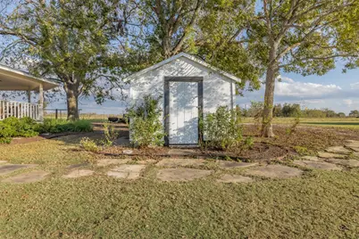 13752 Whitman Road, Brenham, TX 77833 - Photo 6