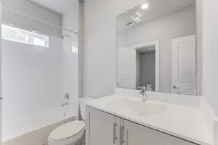 2026 Live Oak St, Houston, TX 77003 - Photo 24