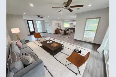 910 Royal Oak Drive, Dickinson, TX 77539 - Photo 2