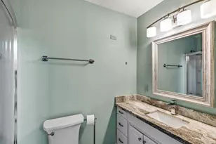334 Paradise Dr, Tiki Island, TX 77554 - Photo 26