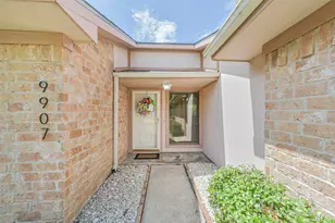 9907 Sageorchard Ln, Houston, TX 77089 - Photo 4