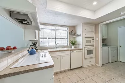 9907 Sageorchard Lane, Houston, TX 77089 - Photo 16