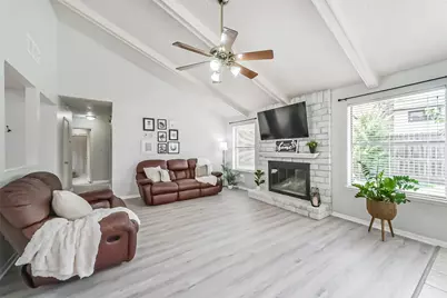 9907 Sageorchard Lane, Houston, TX 77089 - Photo 10