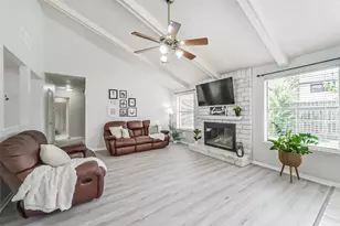 9907 Sageorchard Ln, Houston, TX 77089 - Photo 10