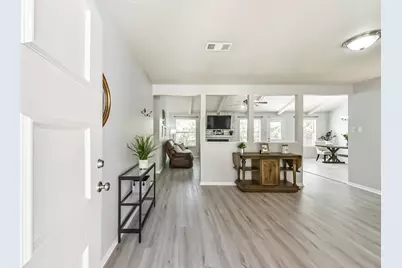 9907 Sageorchard Lane, Houston, TX 77089 - Photo 6