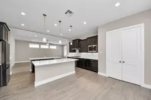 7219 Bayberry Crescent Ln, Katy, TX 77493 - Photo 8