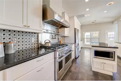 309 Oak Creek Drive, League City, TX 77573 - Photo 10