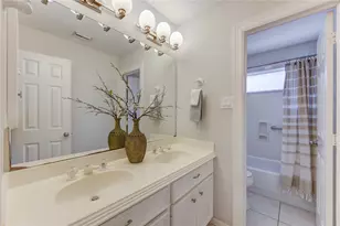 309 Oak Creek Dr, League City, TX 77573 - Photo 28