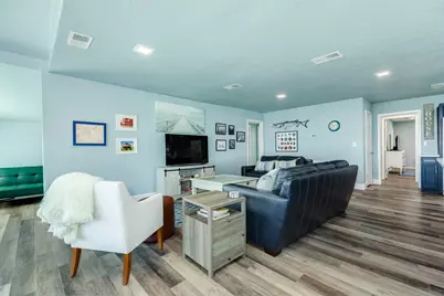 13135 Gulf Beach Drive, Freeport, TX 77541 - Photo 12