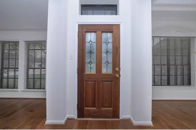 10997 Mercer Estates Court, Conroe, TX 77385 - Photo 6