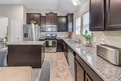 13806 Kodiak Brown Bear Street, Crosby, TX 77532 - Photo 12