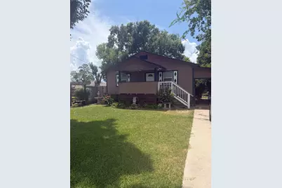 213 N 2nd Street, La Porte, TX 77571 - Photo 2