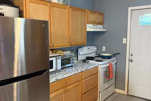 213 N 2nd St, La Porte, TX 77571 - Photo 6
