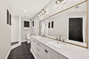 809 Bernard Ave, Rosenberg, TX 77471 - Photo 2