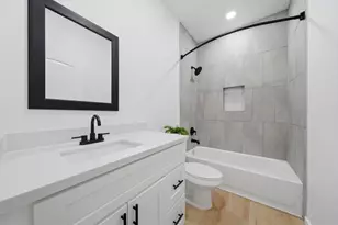 612 Austin St, West Columbia, TX 77486 - Photo 26