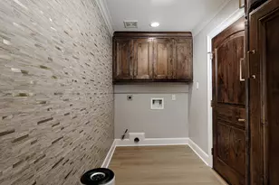 46 N Autumnwood Way, The Woodlands, TX 77380 - Photo 16