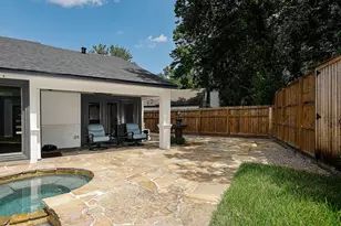 46 N Autumnwood Way, The Woodlands, TX 77380 - Photo 24