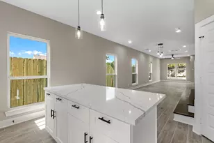 7802 Queen St, Houston, TX 77028 - Photo 30