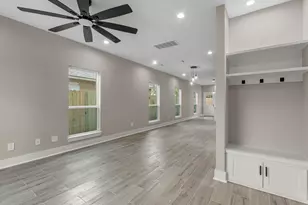 7802 Queen St, Houston, TX 77028 - Photo 4