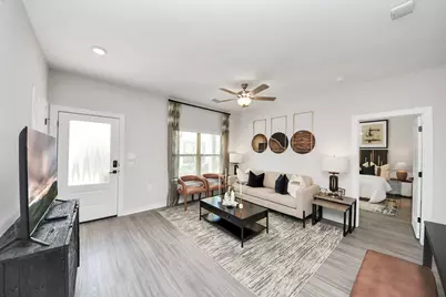 7711 Longmire Road #2, Conroe, TX 77304 - Photo 10
