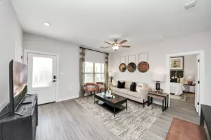 7711 Longmire Rd, Conroe, TX 77304 - Photo 10