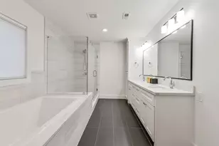 910 Algregg St, Houston, TX 77009 - Photo 36