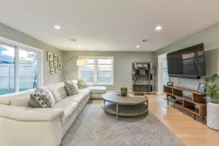910 Algregg St, Houston, TX 77009 - Photo 24