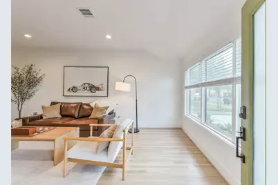 910 Algregg Street, Houston, TX 77009 - Photo 6