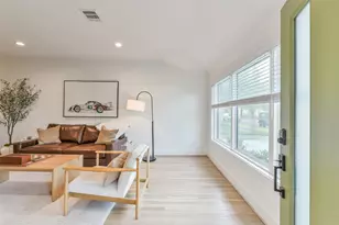 910 Algregg St, Houston, TX 77009 - Photo 6