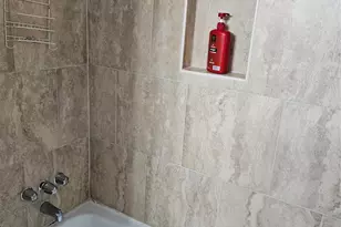 10112 Beekman Pl Dr, Houston, TX 77043 - Photo 22