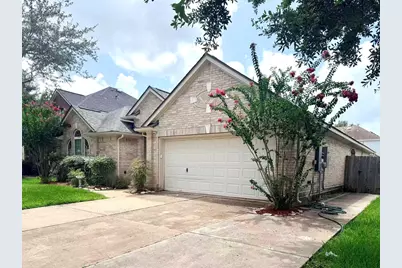 9006 Sundown Drive, Pearland, TX 77584 - Photo 2
