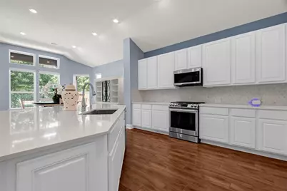 13235 Westmont Heights Lane, Houston, TX 77044 - Photo 14
