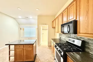 8514 Spotslyvania Ln, Houston, TX 77083 - Photo 8