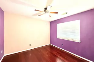 8514 Spotslyvania Ln, Houston, TX 77083 - Photo 18