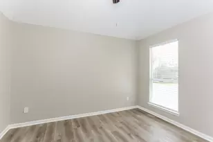 13606 Caney Springs Ln, Houston, TX 77044 - Photo 14