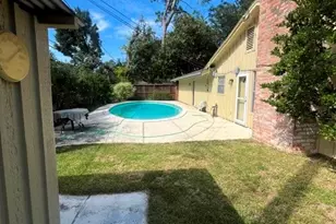 10031 Briar Rose Dr, Houston, TX 77042 - Photo 6