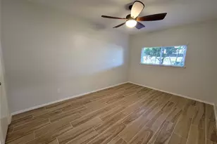 7055 N Holiday Dr, Galveston, TX 77550 - Photo 14