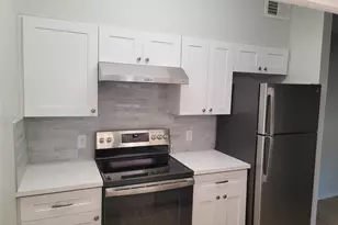 7055 N Holiday Dr, Galveston, TX 77550 - Photo 6